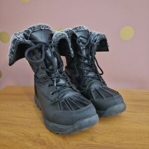 Lugz Quilted Black Lace-up Boots